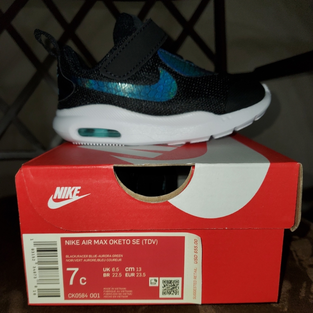 Size 7 toddler Nike's